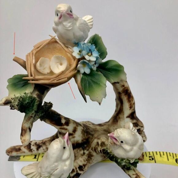 Capodimonte Italy Porcelain Mama Bird & Baby Birds Just Hatched Figurine 1980s - Picture 16 of 16
